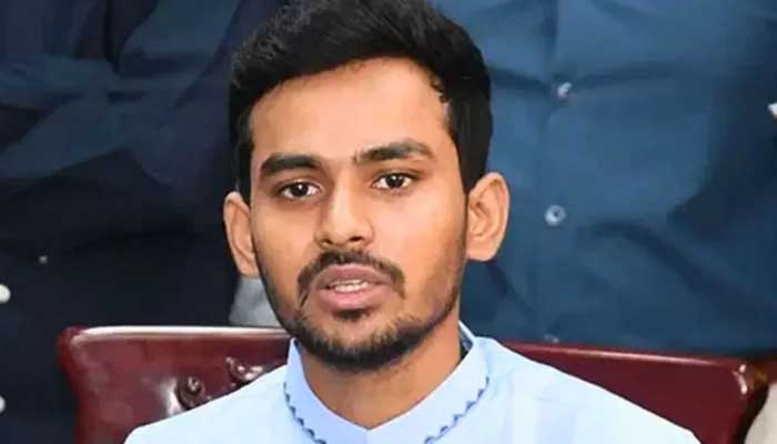 এনসিপি’র সঙ্গে উপদেষ্টা আসিফ মাহমুদের টানাপড়েন