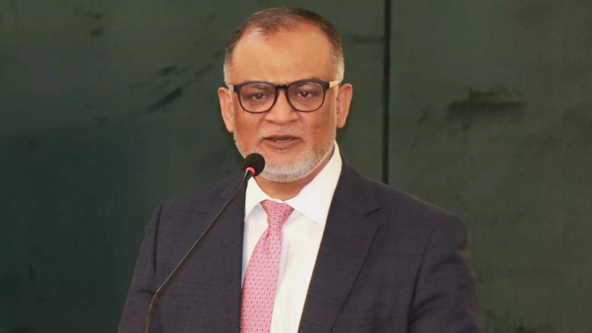 সরকার ভোজ্যতেলের দাম বাড়ায়নি, ব্যবসায়ীরা বাড়িয়েছে: বাণিজ্য উপদেষ্টা