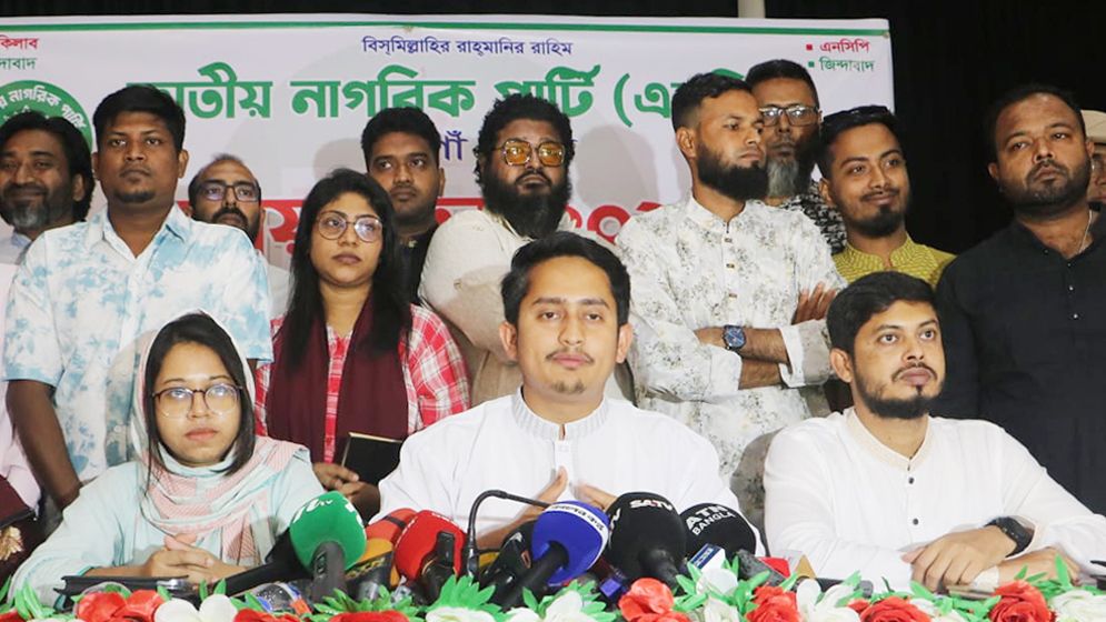 কিছু উপদেষ্টার মৃত্যু ছাড়া কোনো সেফ এক্সিট নেই: সারজিস আলম