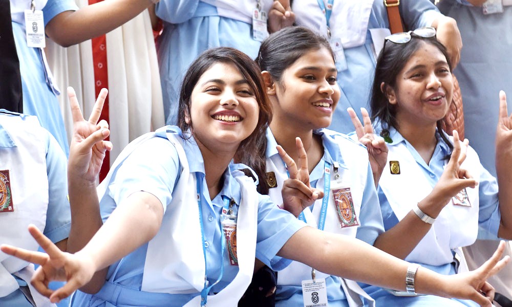 এইচএসসি ও সমমান পরীক্ষায় পাসের হার ৫৮.৮৩ শতাংশ