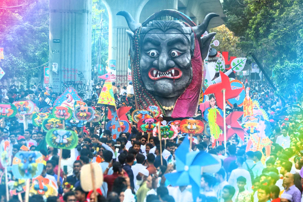 নববর্ষে এবার মূল আকর্ষণ ‘ফ্যাসিবাদের মুখাকৃতি’