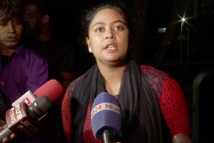 সুন্দরীদের বাছাই করে কু-প্রস্তাব, ইডেন ছাত্রলীগ নেত্রীর অভিযোগ