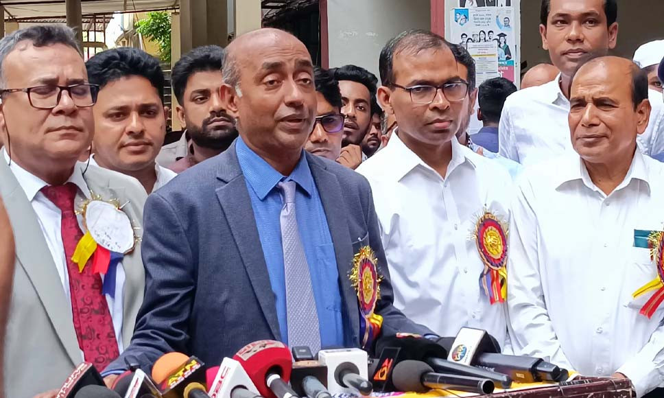 নুরের ওপর হামলা গভীর ষড়যন্ত্রের অংশ: অ্যাটর্নি জেনারেল