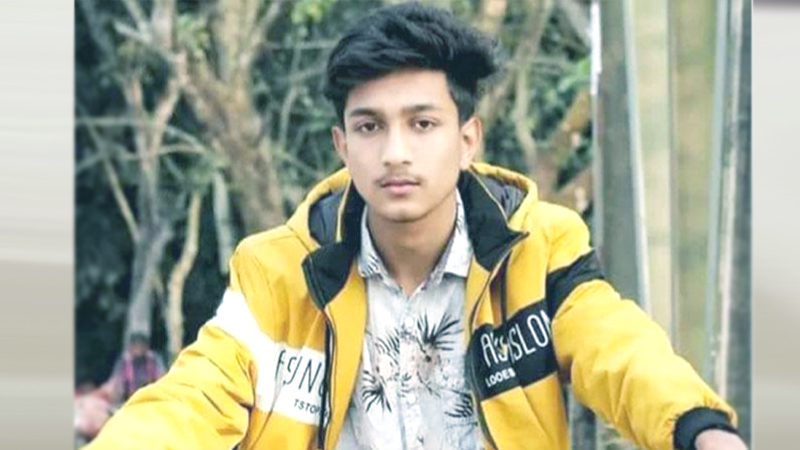 রাতে নিখোঁজ, সকালে কচুক্ষেতে থেকে লাশ উদ্ধার
