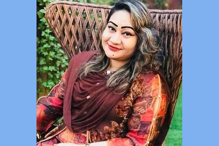 কারাগারে সেই পাপিয়ার পিটুনিতে বেহুঁশ নারী কয়েদি