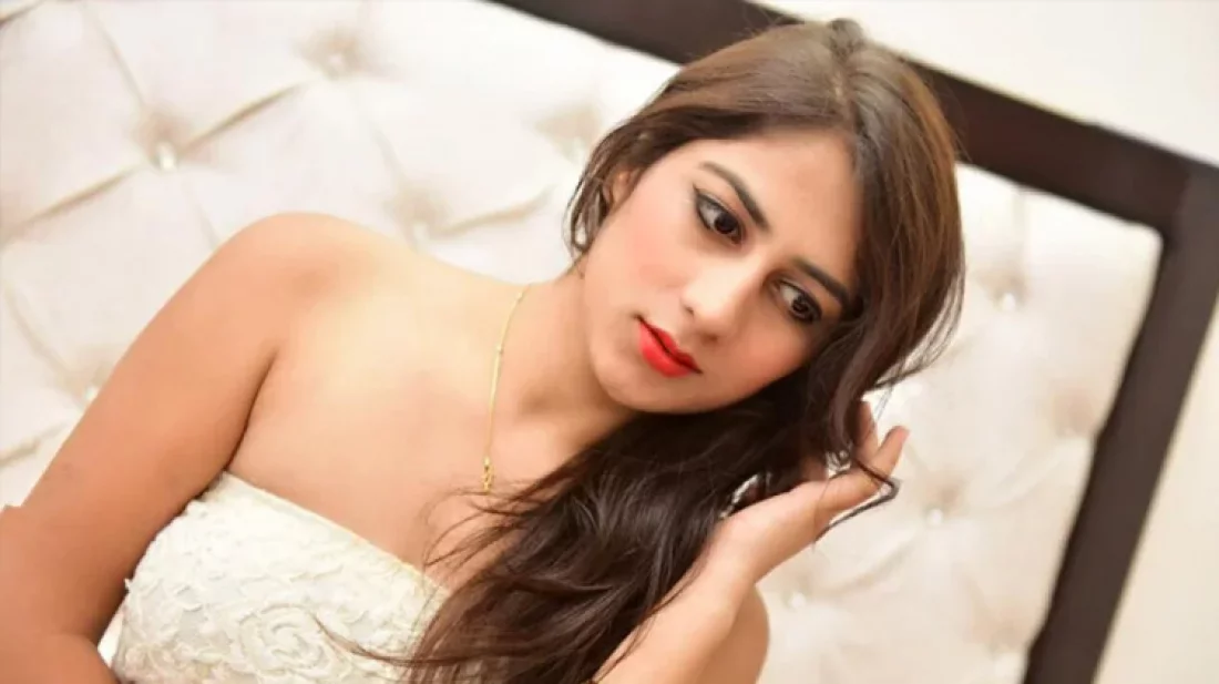 ১১ দিন খালে পড়ে ছিল সাবেক মডেলের মরদেহ