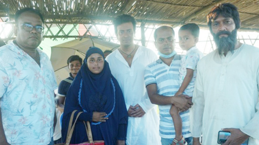 ‘আত্মহত্যার চেষ্টা’ সেই গৃহবধূ দেখা পেলেন শাকিব খানের