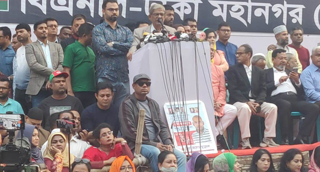 হিরো আলমের কাছেও অসহায় আওয়ামী লীগ: মির্জা ফখরুল