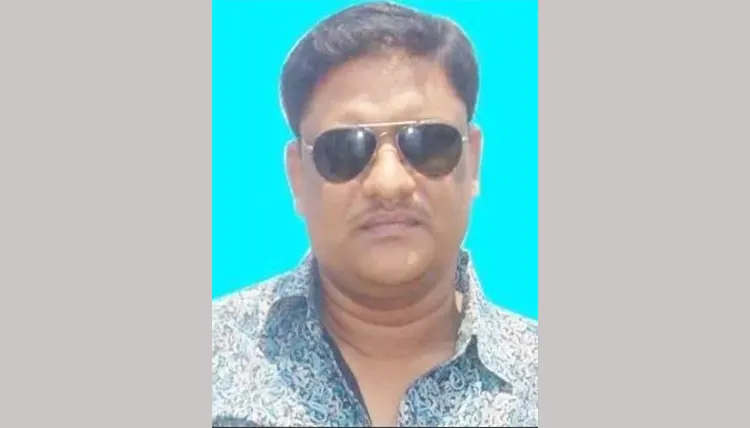 পাইকগাছায় ইউপি চেয়ারম্যানের নগ্ন ভিডিও ভাইরাল