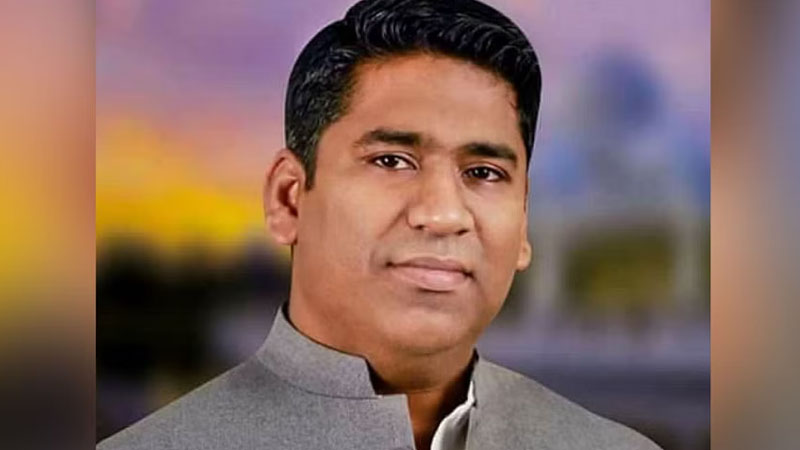 ভোট দিতে বরিশালে যাননি মেয়র সাদিক আবদুল্লাহ