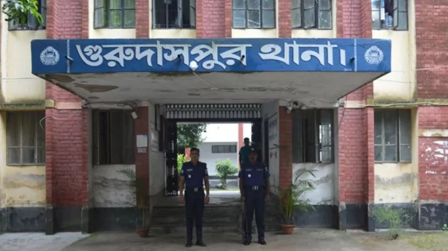 মা হলেন চতুর্থ শ্রেণির সেই শিশুটি