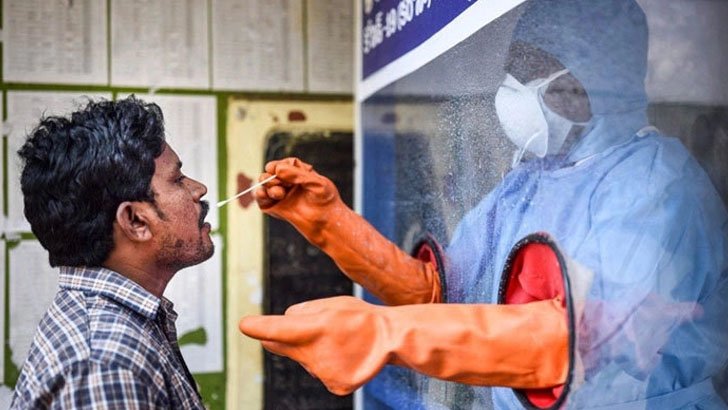 বিদেশগামীদের জন্য করোনা পরীক্ষার  ৮ নতুন  নির্দেশনা